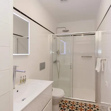 Liiiving In Apartamento Oporto