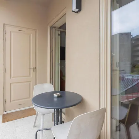 Appartamento Liiiving In - Trindade Deluxe Oporto
