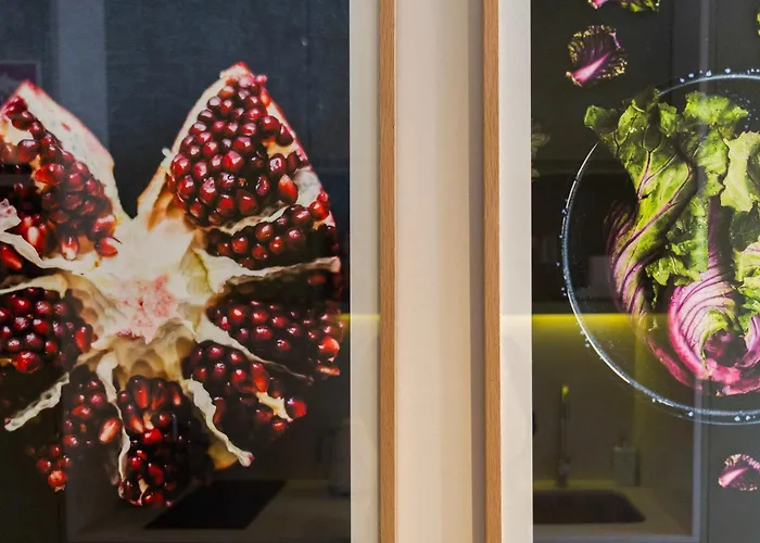 Liiiving In Apartment *